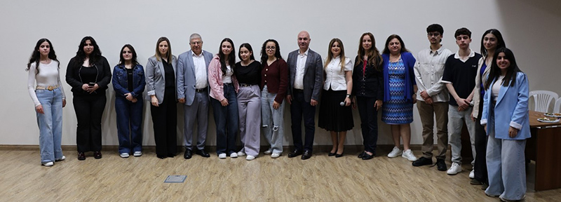 UOB Concludes “Entrepreneurs Program” in Collaboration with Insan Foundation